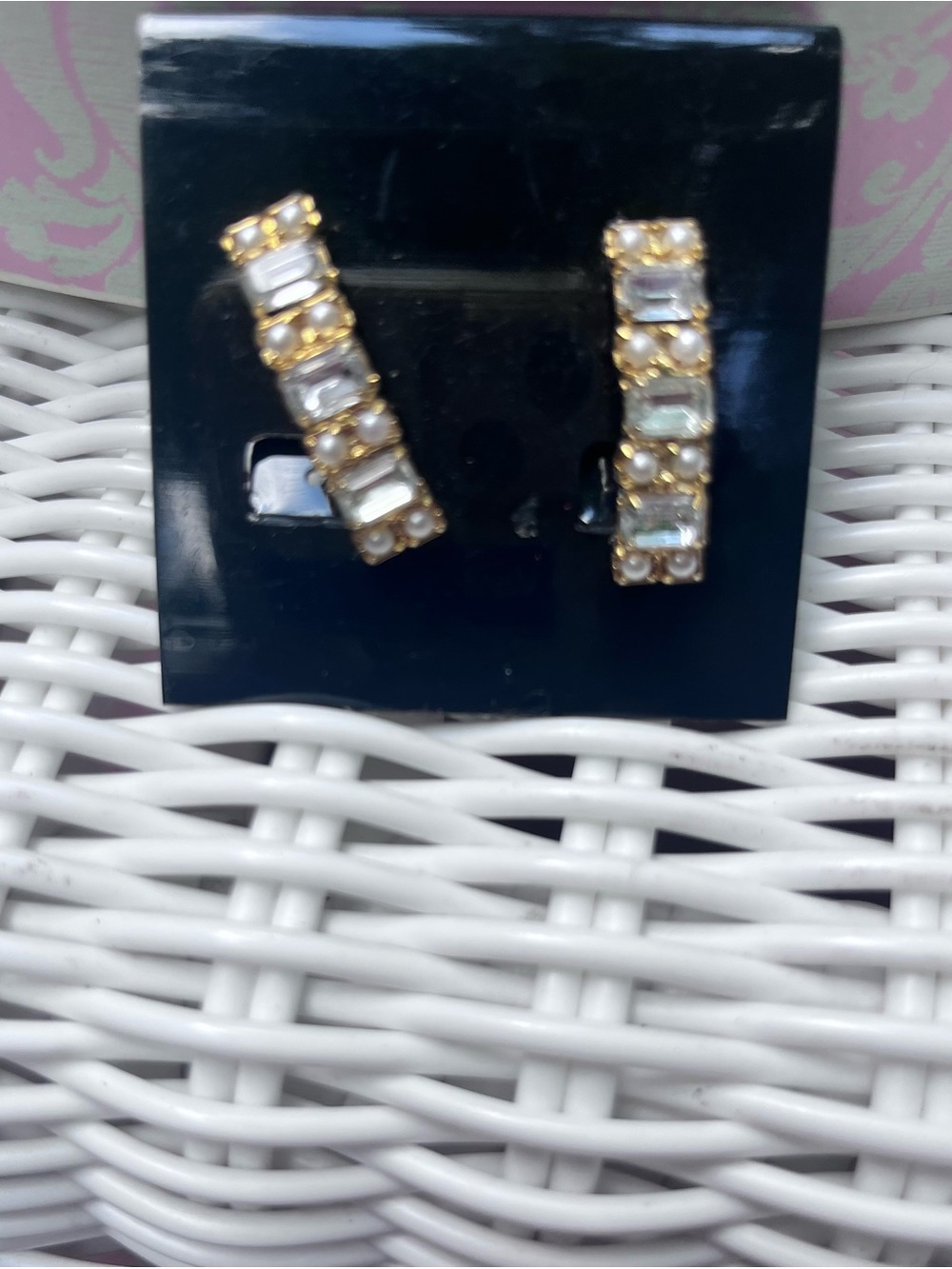 Gold Tone Faux Pearl & Iridescent Rhinestone Bar Stud Earrings